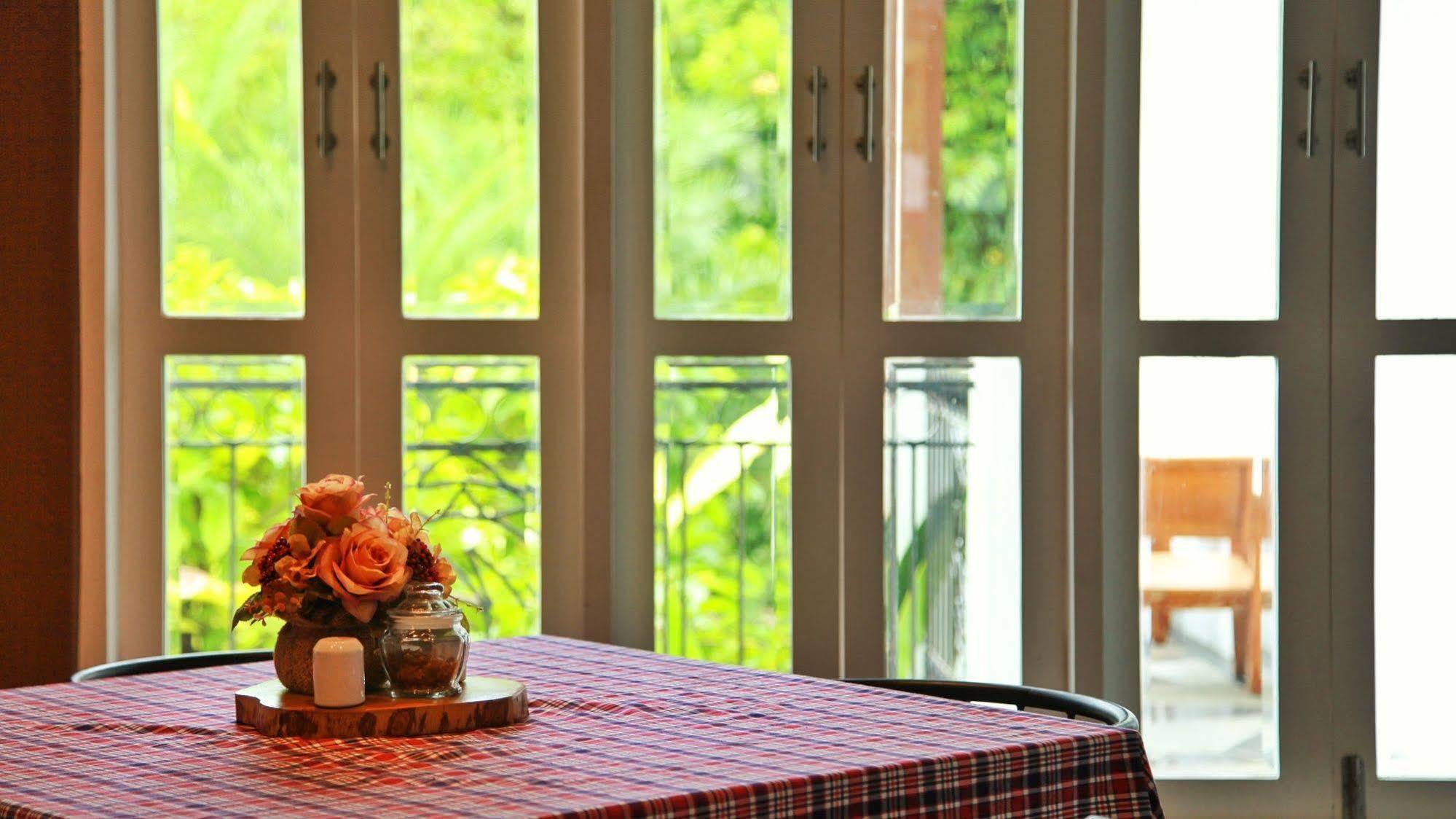 Hôtel Monkey House à Chiang Mai Extérieur photo